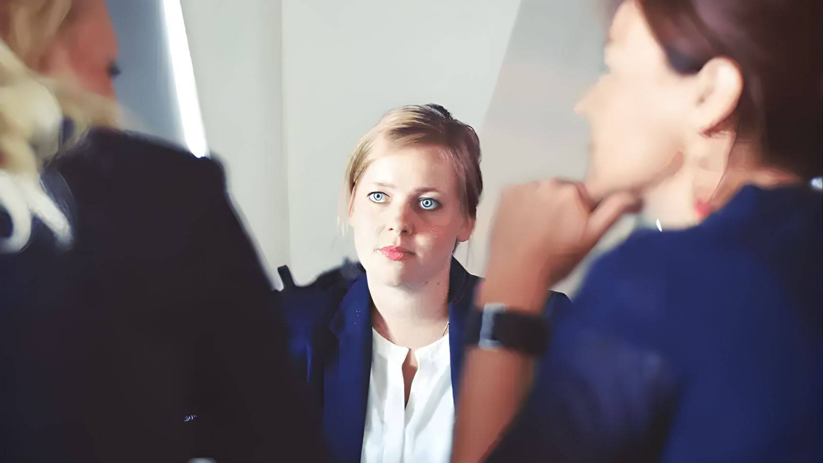 Professional mediation consultation with separated parents and solicitor discussing parenting plans UK 2025 child arrangements and legal requirements